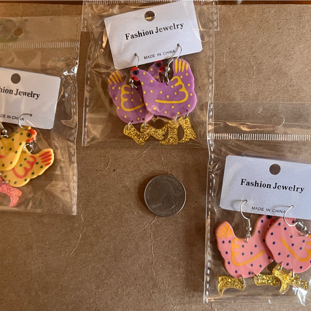 Conversation starter fun Chicken Earrings !!!